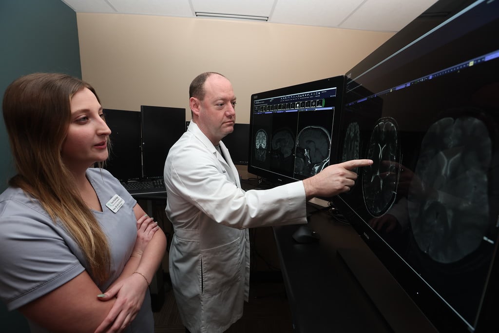 MRI images head Holdworth and tech 3