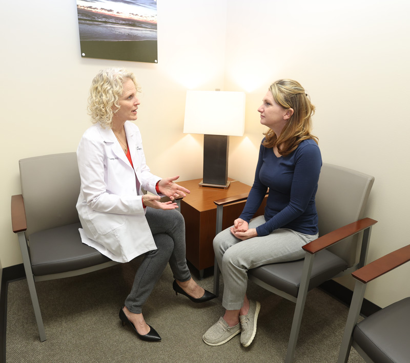M-Mammo-or-biopsy-consult-Westercamp-and-patient-3